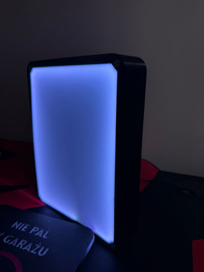 Pudło z LEDem XL + 1 wybrany ekran