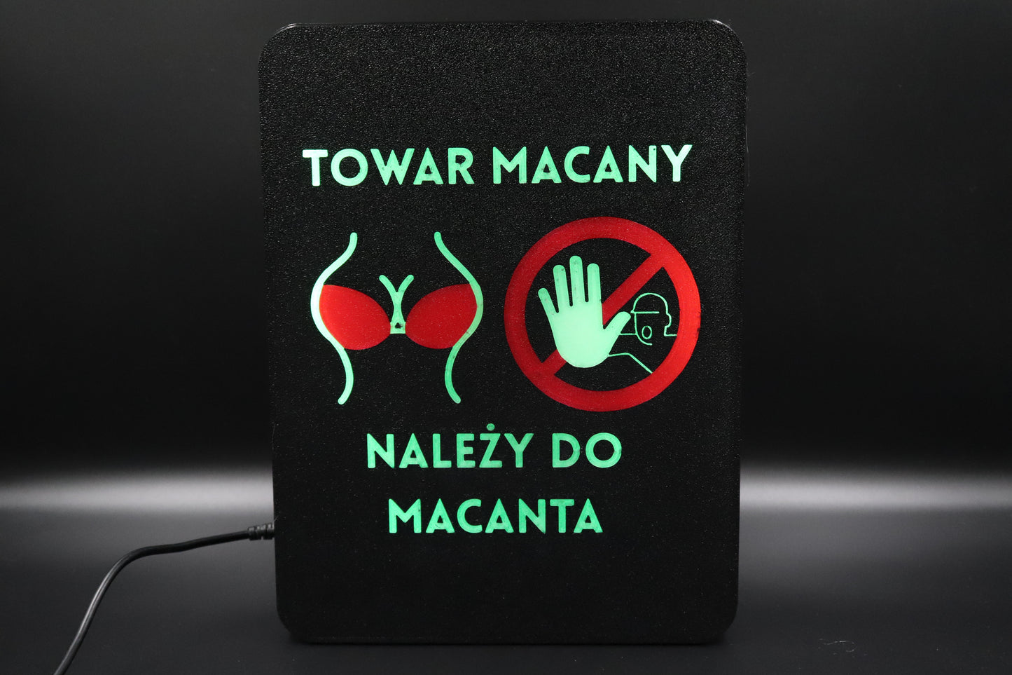 Ekran XL "Towar macany należy do macanta"